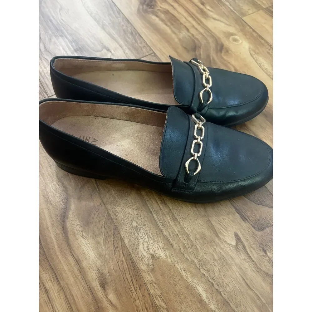 Naturalizer Mariana Slip On Loafers Chain Detail Women’s Size 10